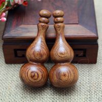 印尼大叶黄花梨手把件 葫芦木雕，福禄双全的艺术珍品